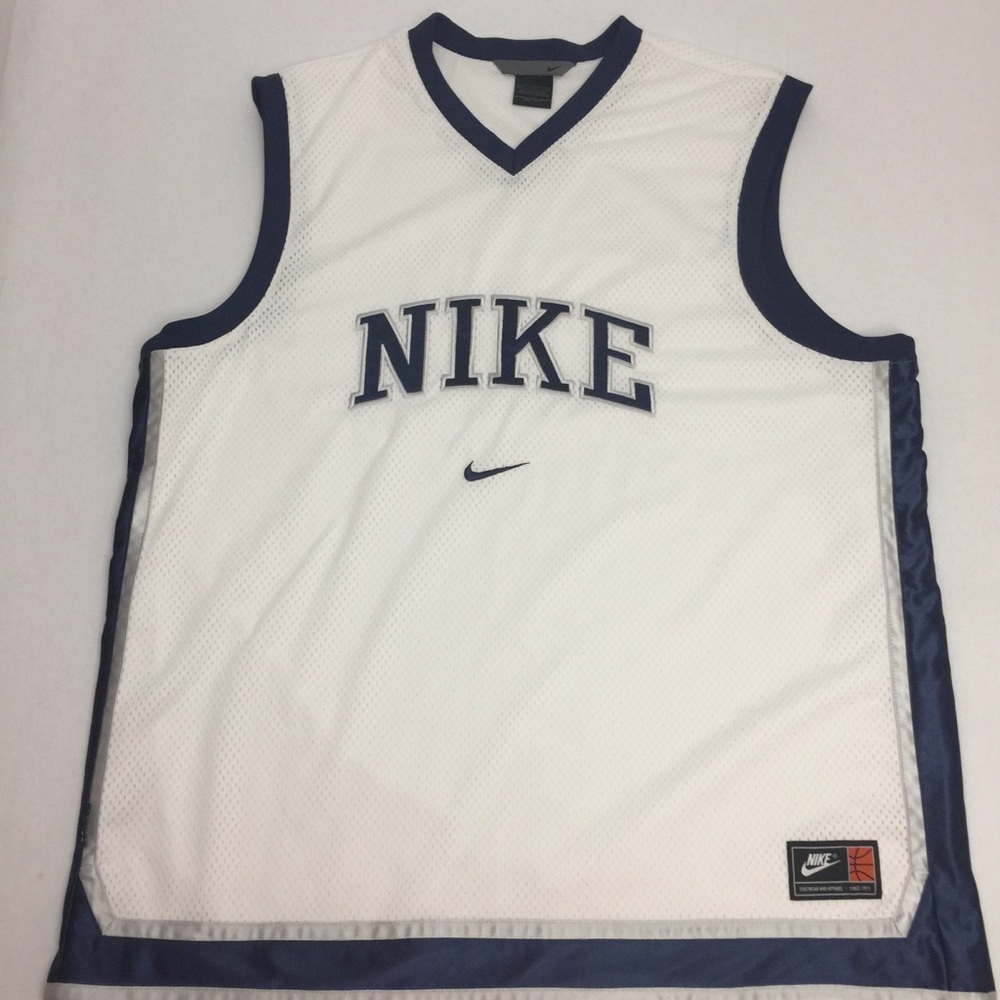 Nike Swoosh Mesh Tank Basketball DriFit Jersey Q22